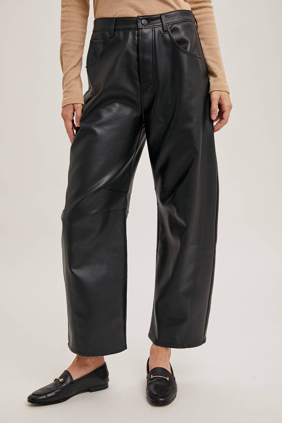 VEGAN LEATHER BARREL PANTS