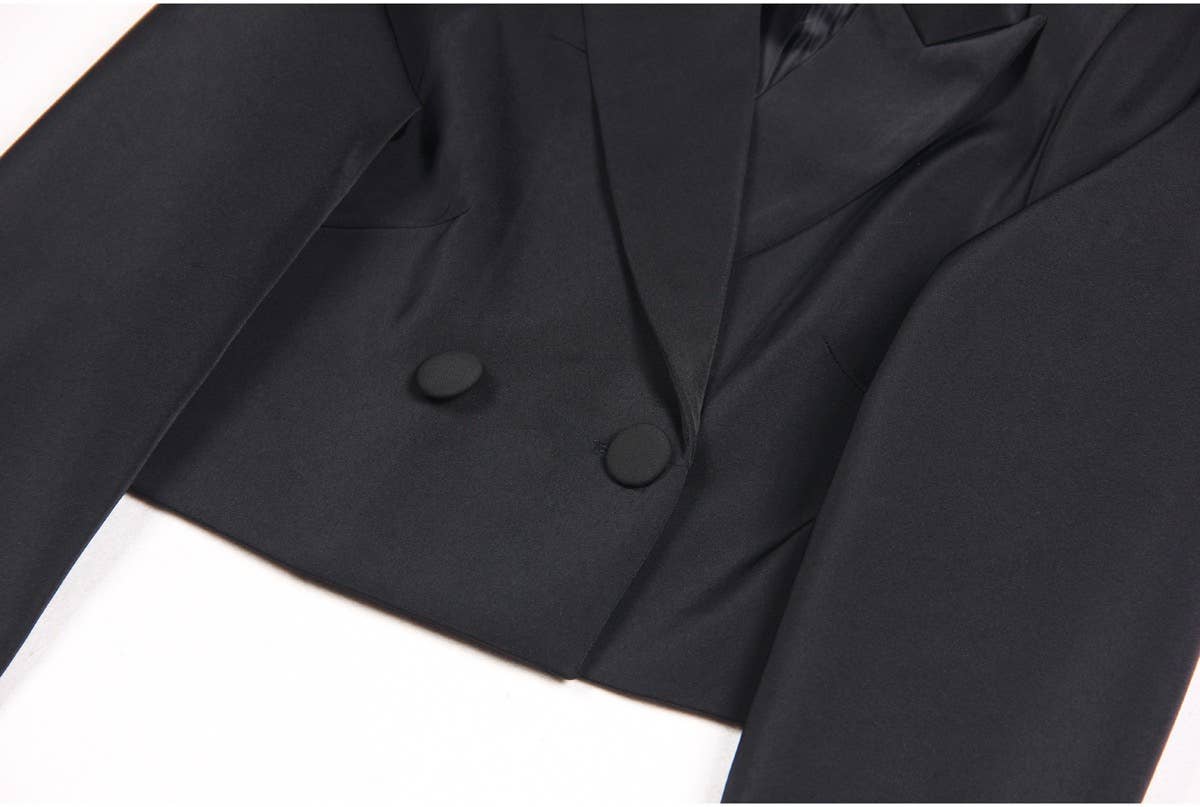 🖤 Elegant Feather-Trimmed Short Suit Set