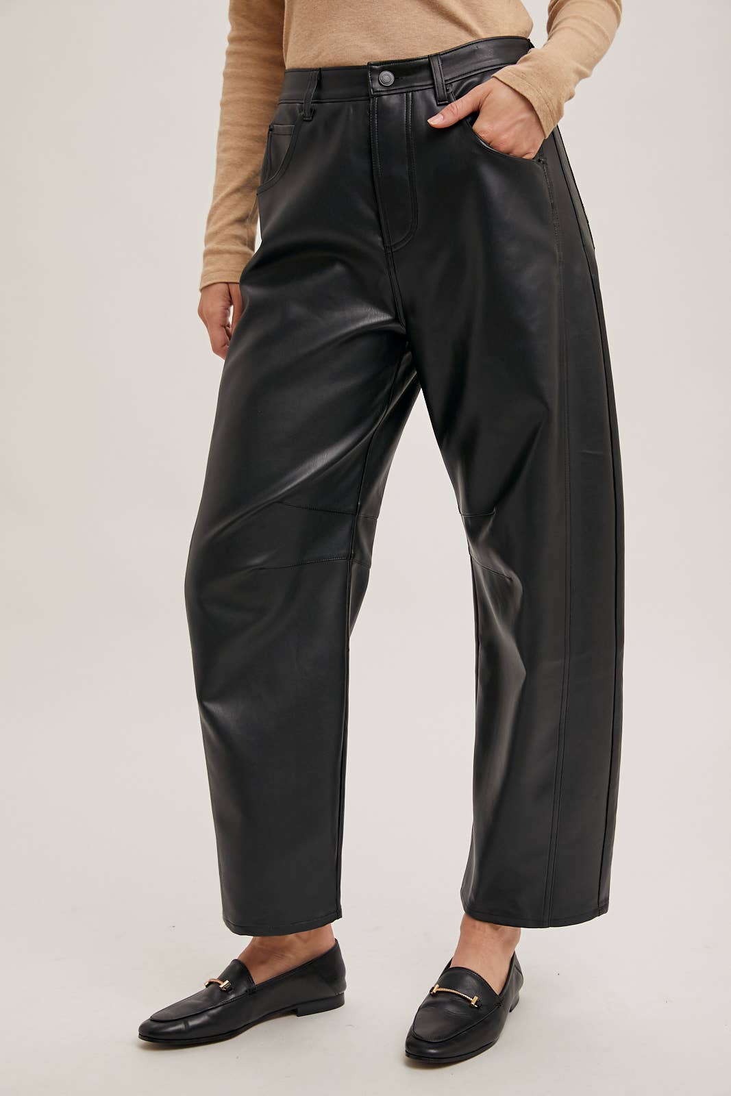 VEGAN LEATHER BARREL PANTS