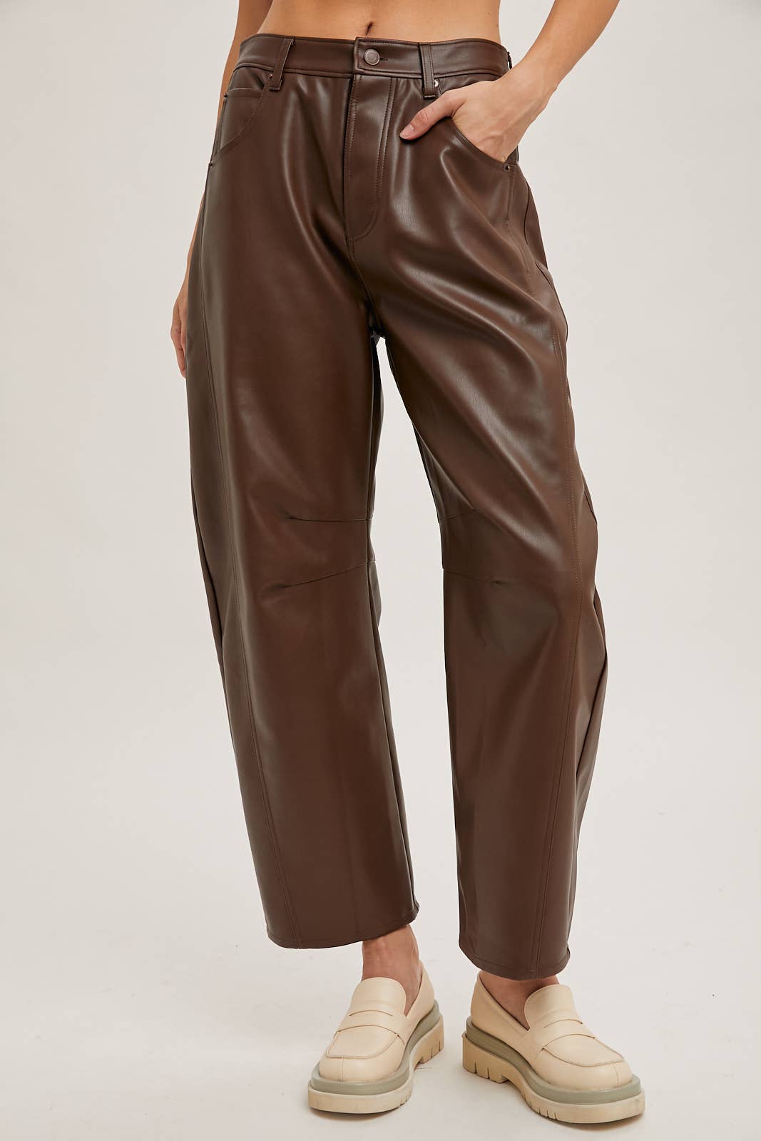 VEGAN LEATHER BARREL PANTS