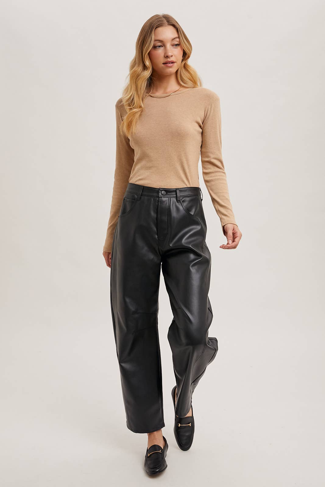 VEGAN LEATHER BARREL PANTS