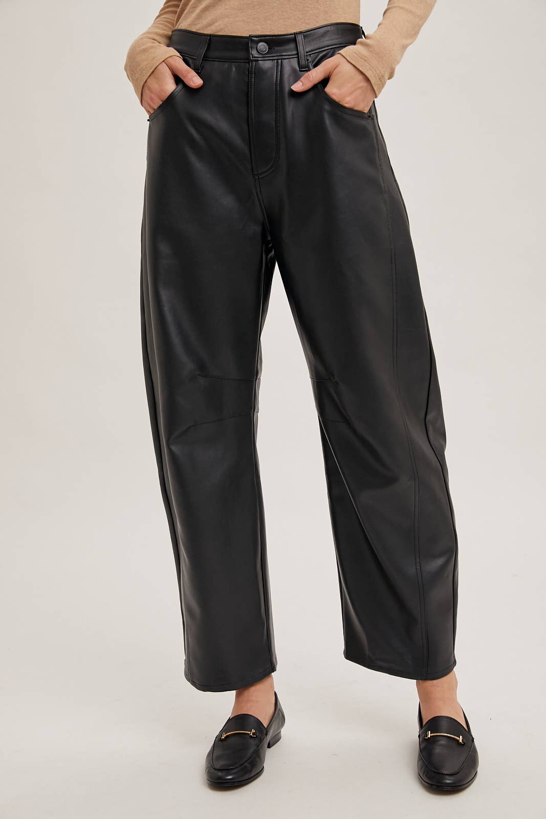 VEGAN LEATHER BARREL PANTS