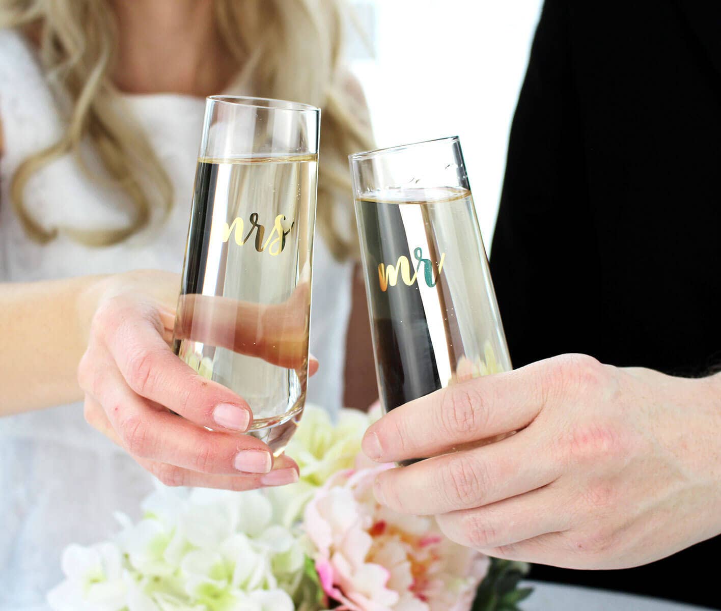 Mr & Mrs Champagne Glass Set
