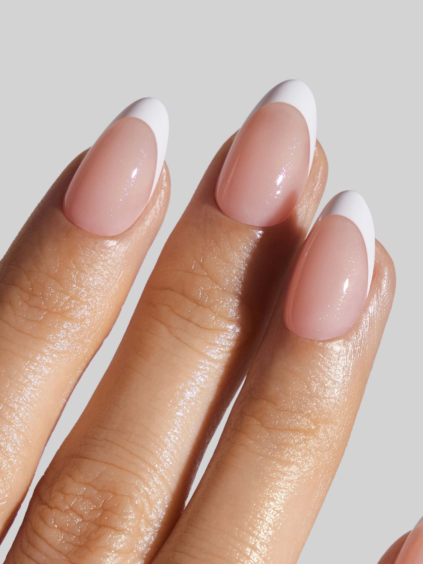 Luminé Classic French (Short Almond)