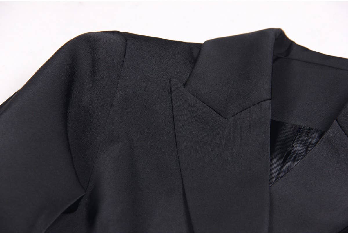 🖤 Elegant Feather-Trimmed Short Suit Set