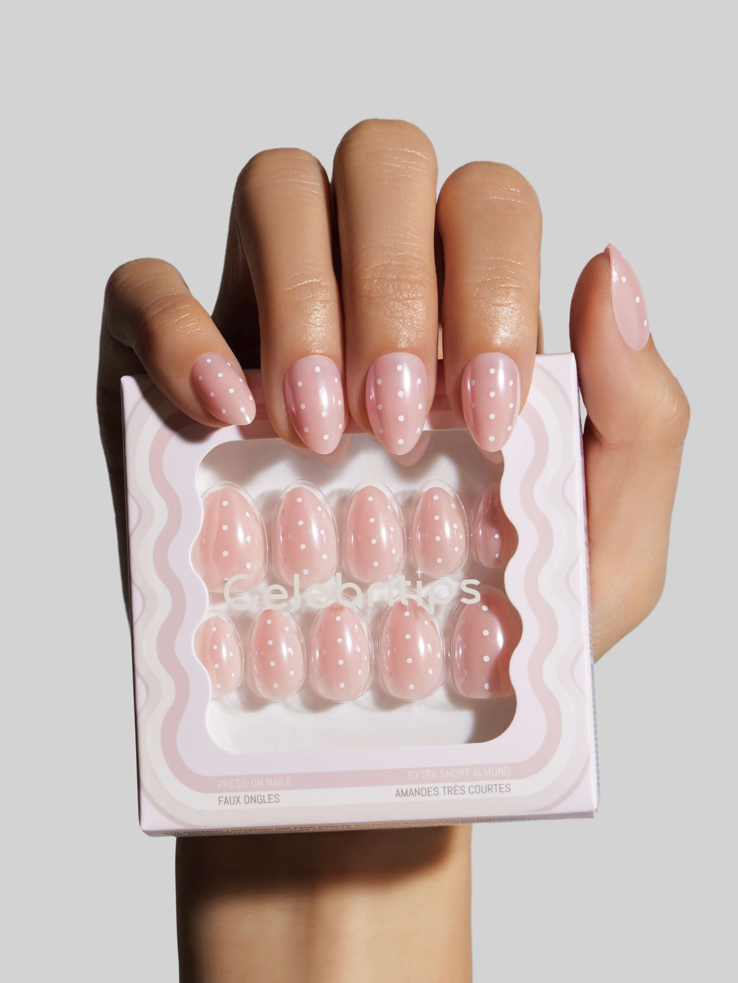 Angel Glaze Dot (Extra Short Almond)