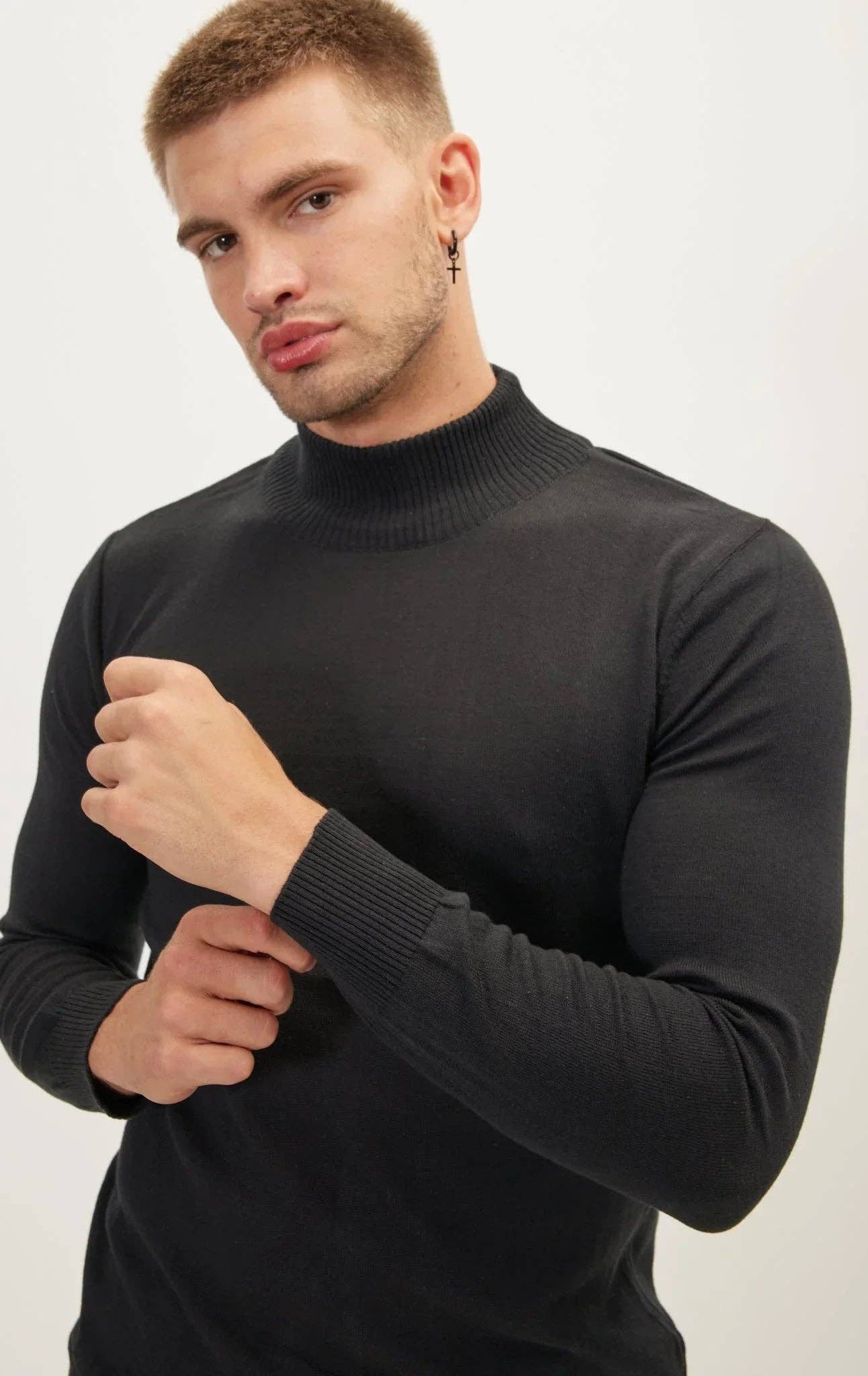 Men's Mock-Neck Relaxed Sweater - Black