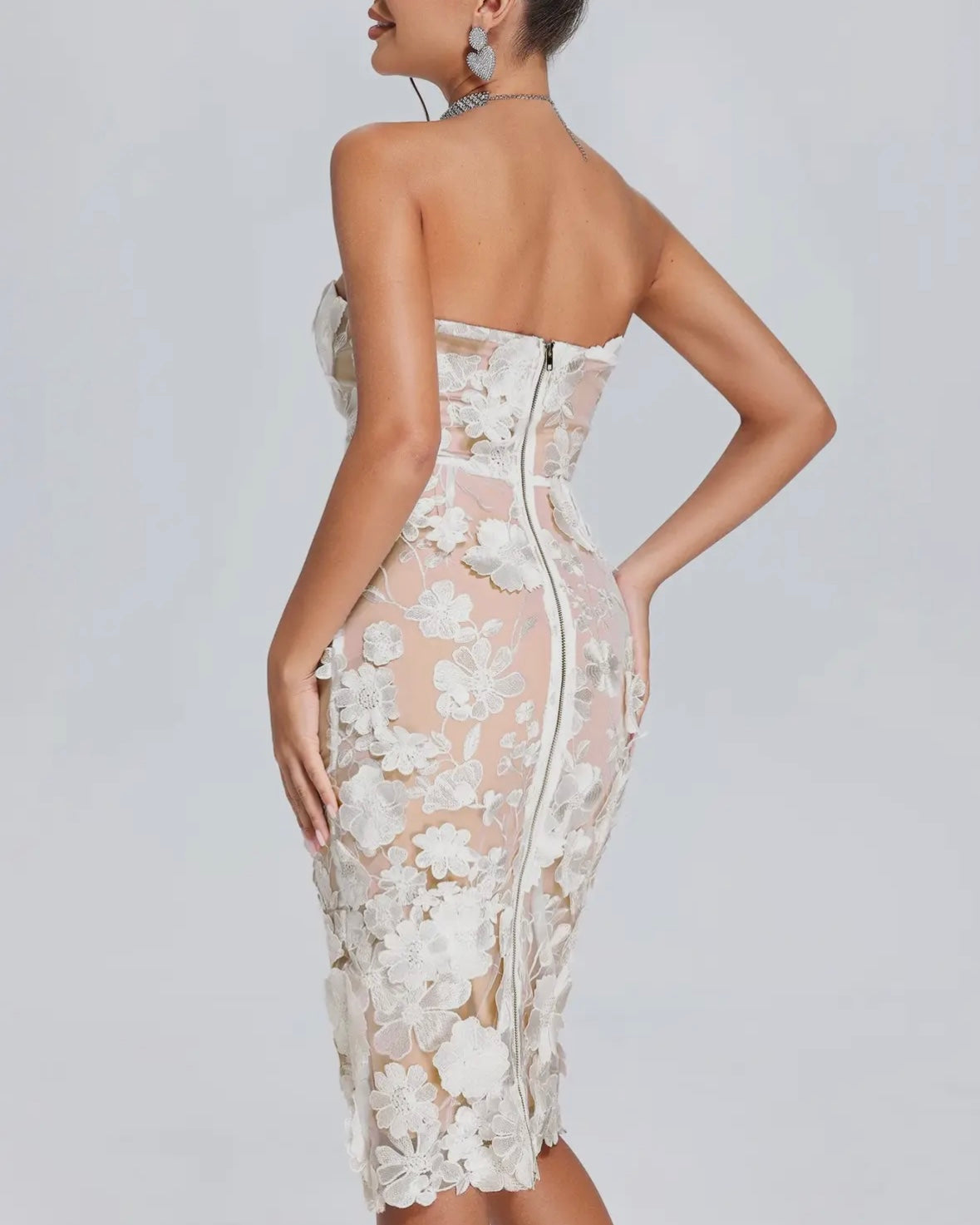Luxe Lace Gala Dress – White