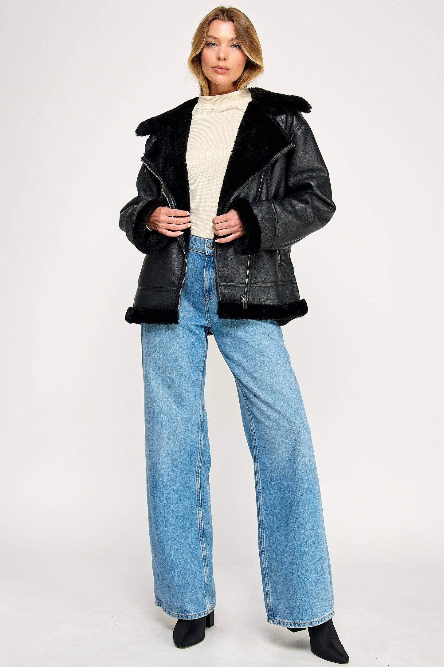 🖤 Liam Pilot Jacket – Oversized Shearling Vegan Leather