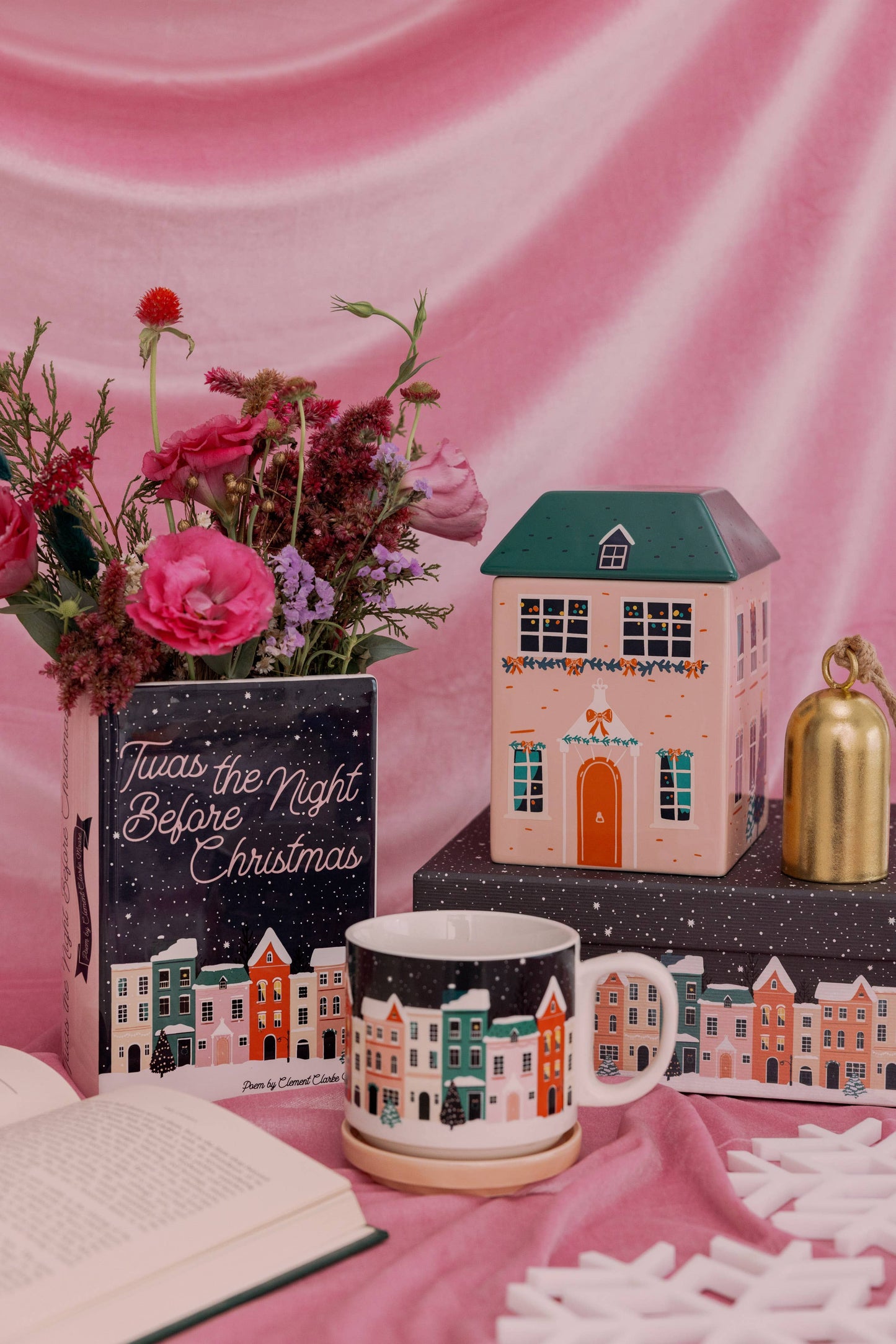 Large Book Vase, Twas the Night Before Christmas