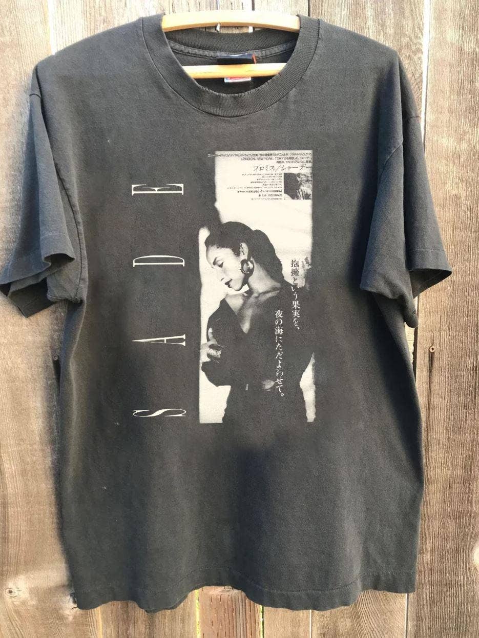 Vintage Sade Graphic Tee – Retro 90s R&B Soul Singer Shirt, Classic Concert Tour T-Shirt